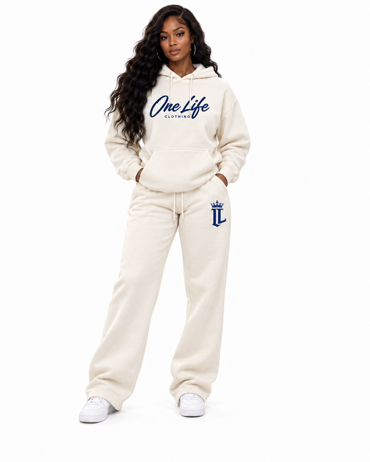 Female front view of the Cream ON GO smooth heavyweight hoodie and matching pants