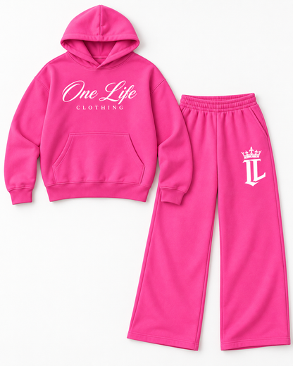 Women's pink ON GO pullover and wide-leg pants, front